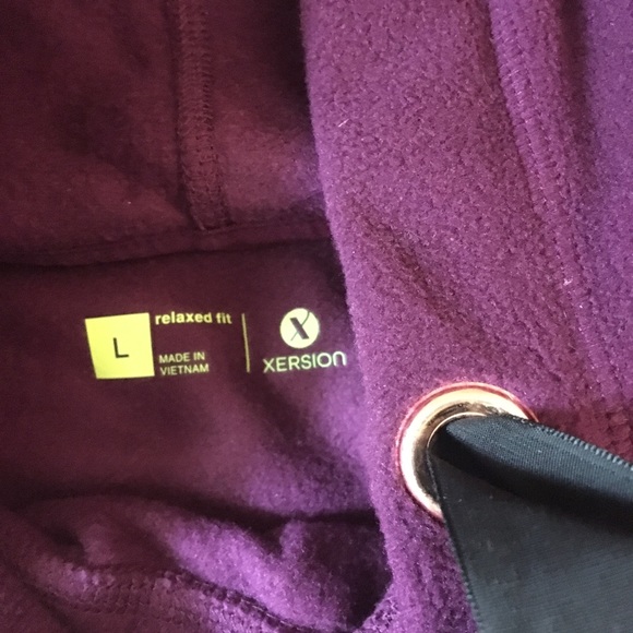 Purple fleece hoodie - Picture 2 of 4
